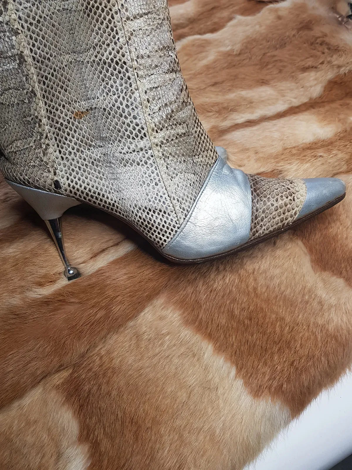 1960s Italian Authentic 100% Snakeskin & Leather Go Go Boots - Insane Metal Stiletto Heels - Silver & Natural Snake (European Size 38)