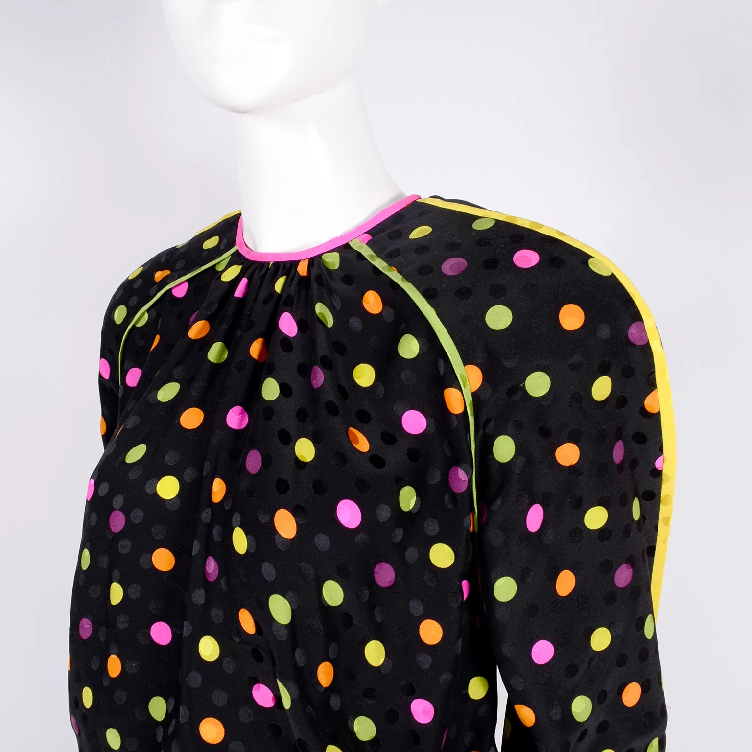 1980s Silk Oversized Sweatshirt & Pleated Midi Skirt in Multicolor Polka Dot Abstract Paisley