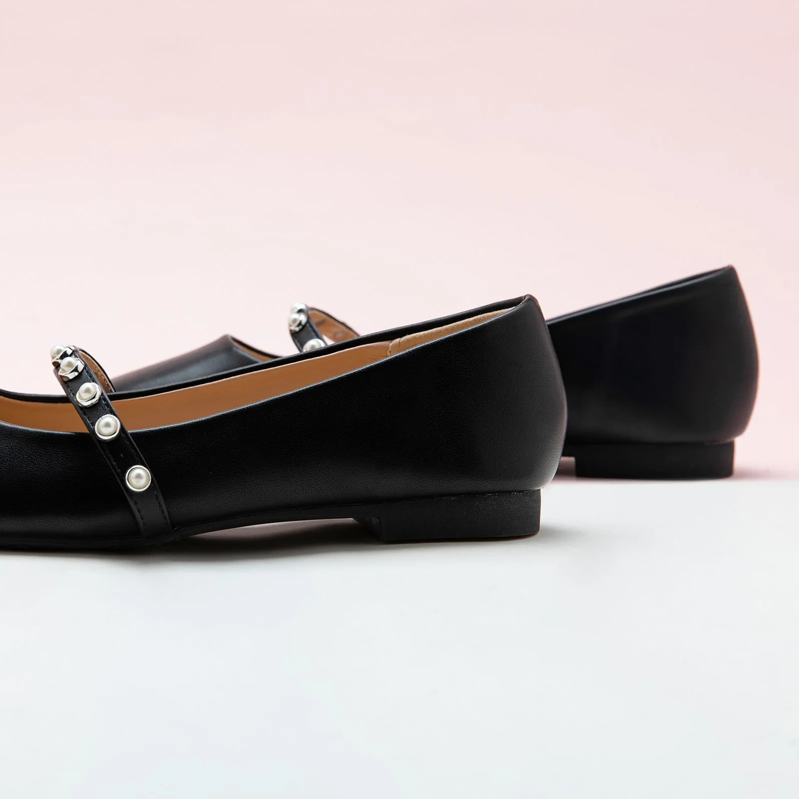 Pearl-Strap Mary Jane (Clara) Black