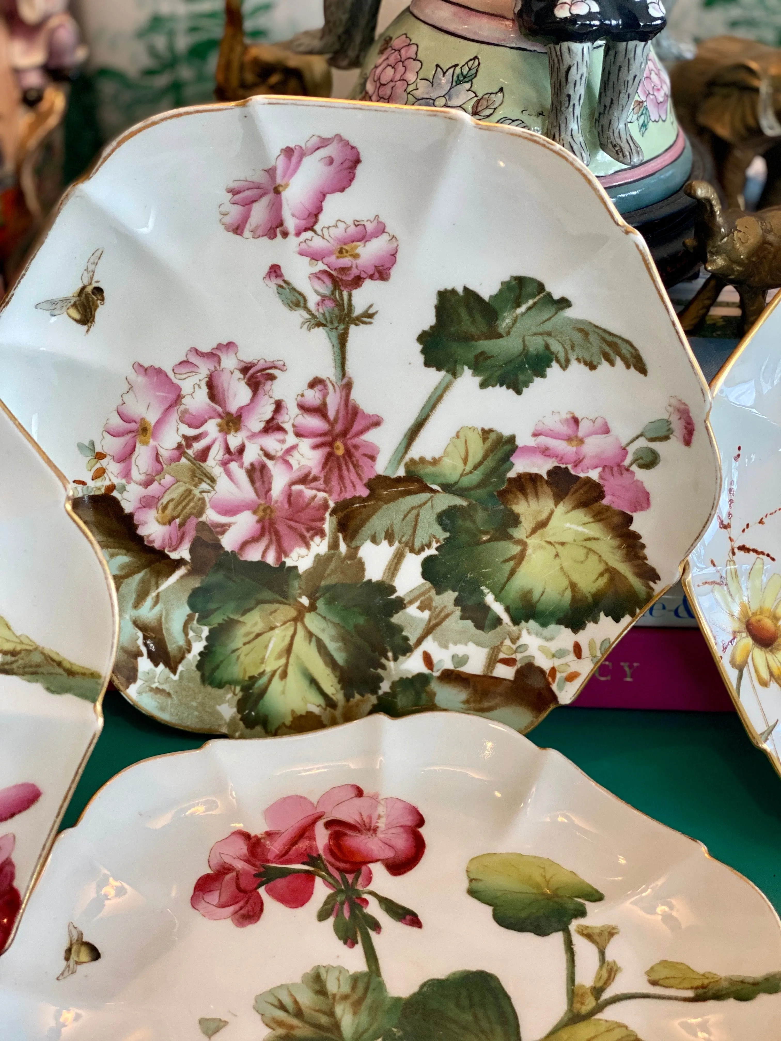 Set of 5 Vintage dinner / dessert plates porcelain floral, bee plates gold trim