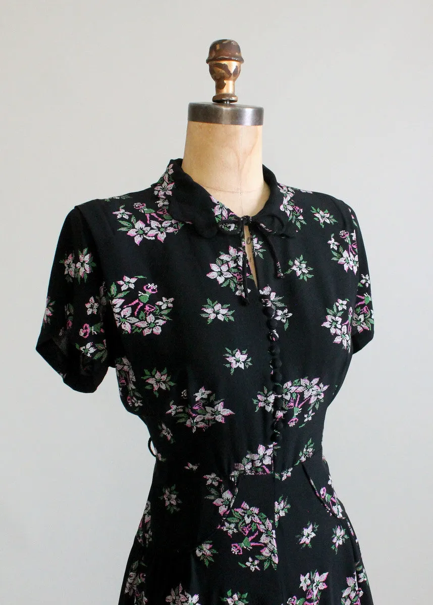 Vintage 1940s Dancing Girl Novelty Print Rayon Day Dress