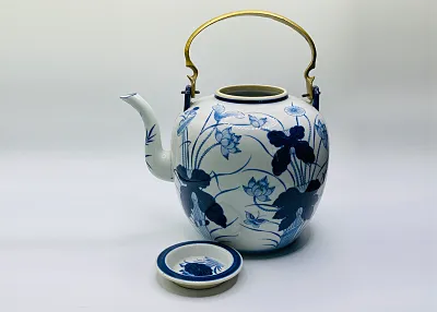 Vintage Chinoiserie Blue and White Teapot with brass handle